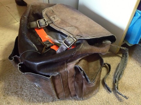 Photo of the old backpack.